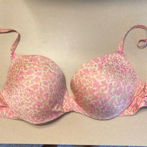 Victoria’s Secret Plunge Bra